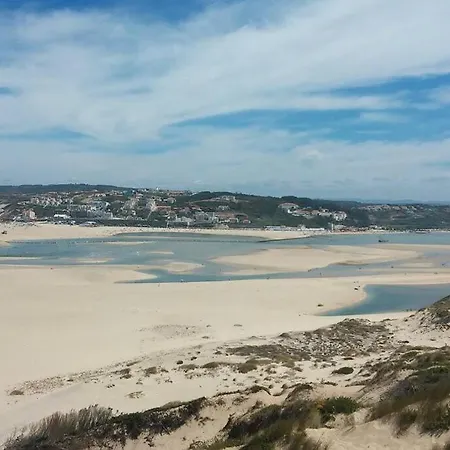 Feriehus House In The Historic Area Of Lourinhã