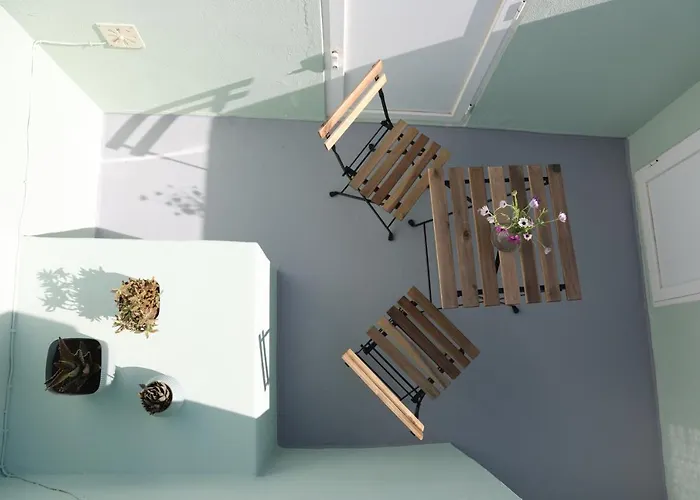 House In The Historic Area Of 劳林哈